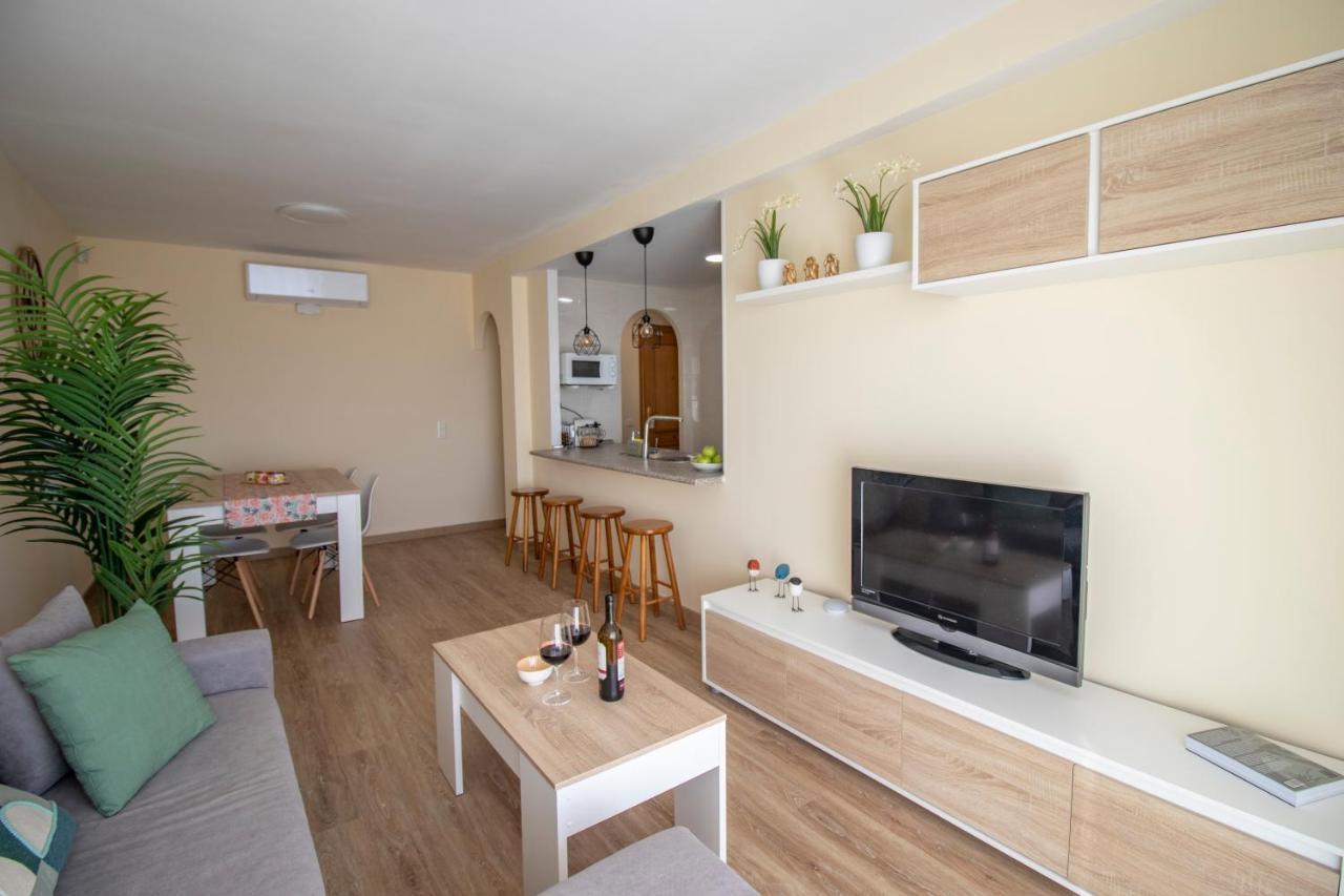 Aqua - Apartamento A 250M Playa La Pineda Buitenkant foto