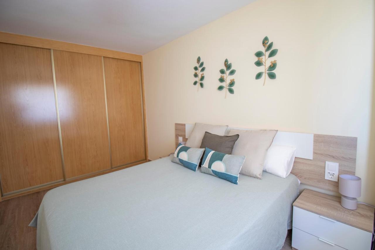 Aqua - Apartamento A 250M Playa La Pineda Buitenkant foto